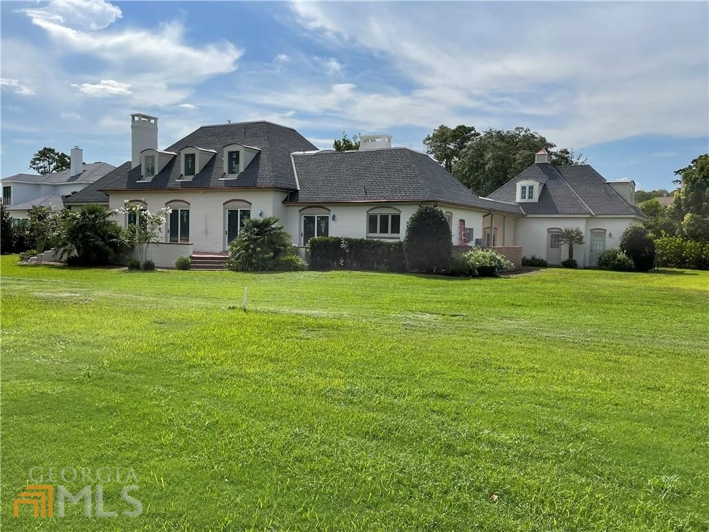 Island Club - Residential