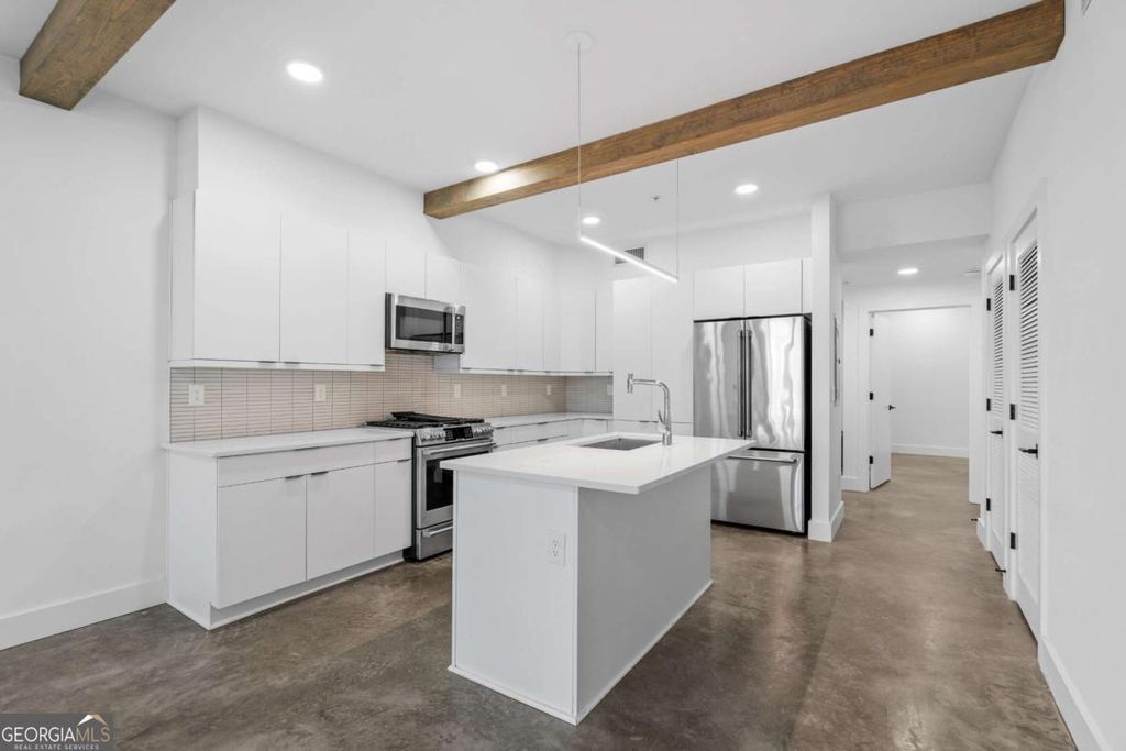 Photo of 346 Peters Street SW #105, Atlanta, GA 30313 (MLS # 10697083)