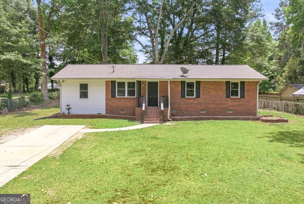 Photo of 378 Crane Drive, Lawrenceville, GA 30046 (MLS # 10763839)