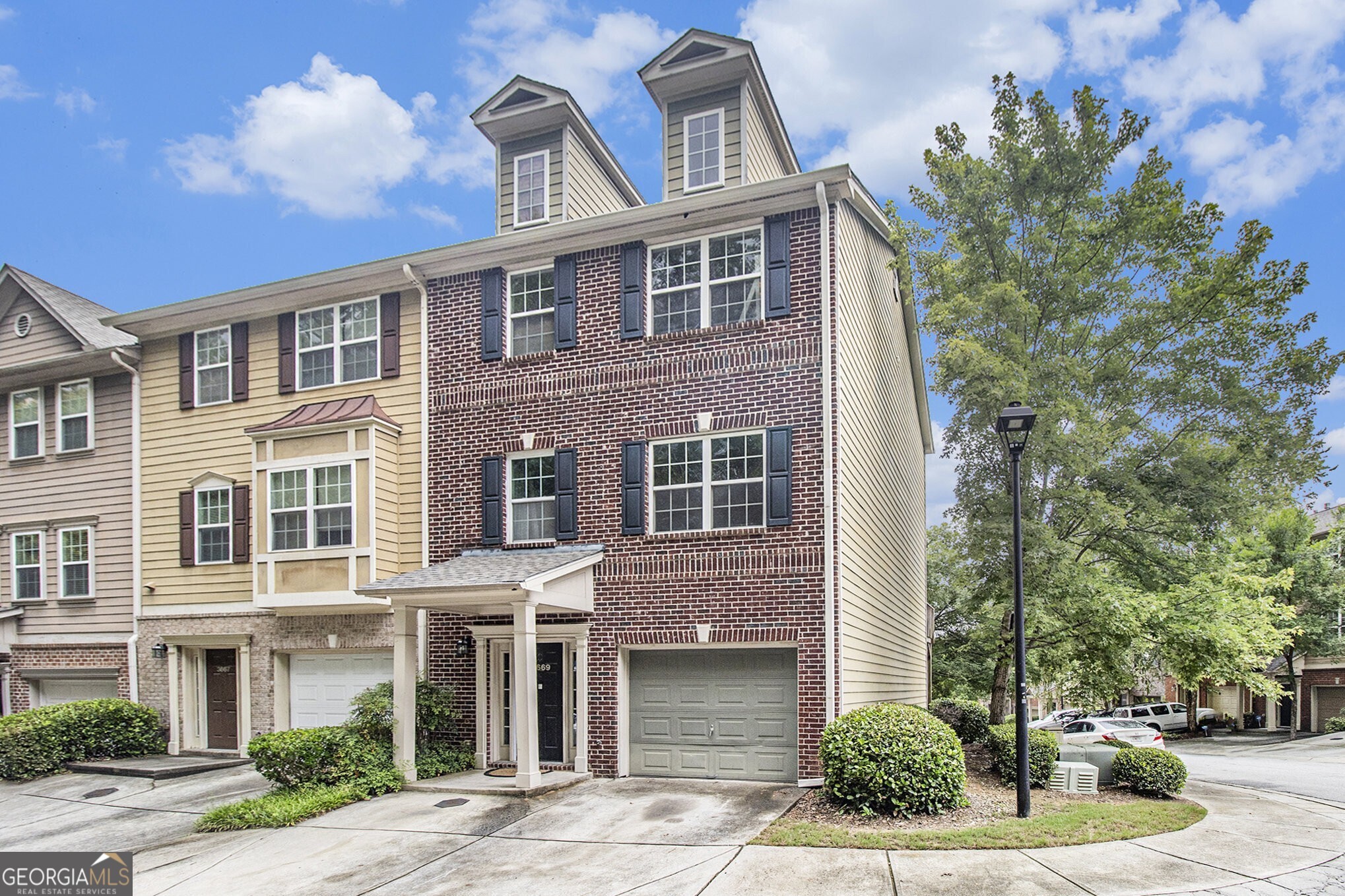 View Atlanta, GA 30331 townhome