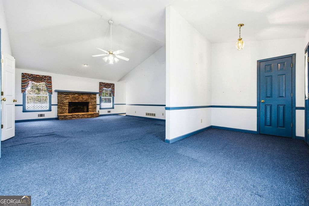 Photo of 808 Chestnut Hill Road SW, Marietta, GA 30064 (MLS # 10711142)