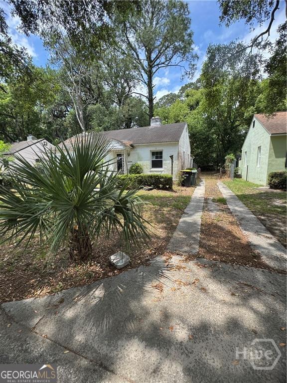 11 Oleander AVE