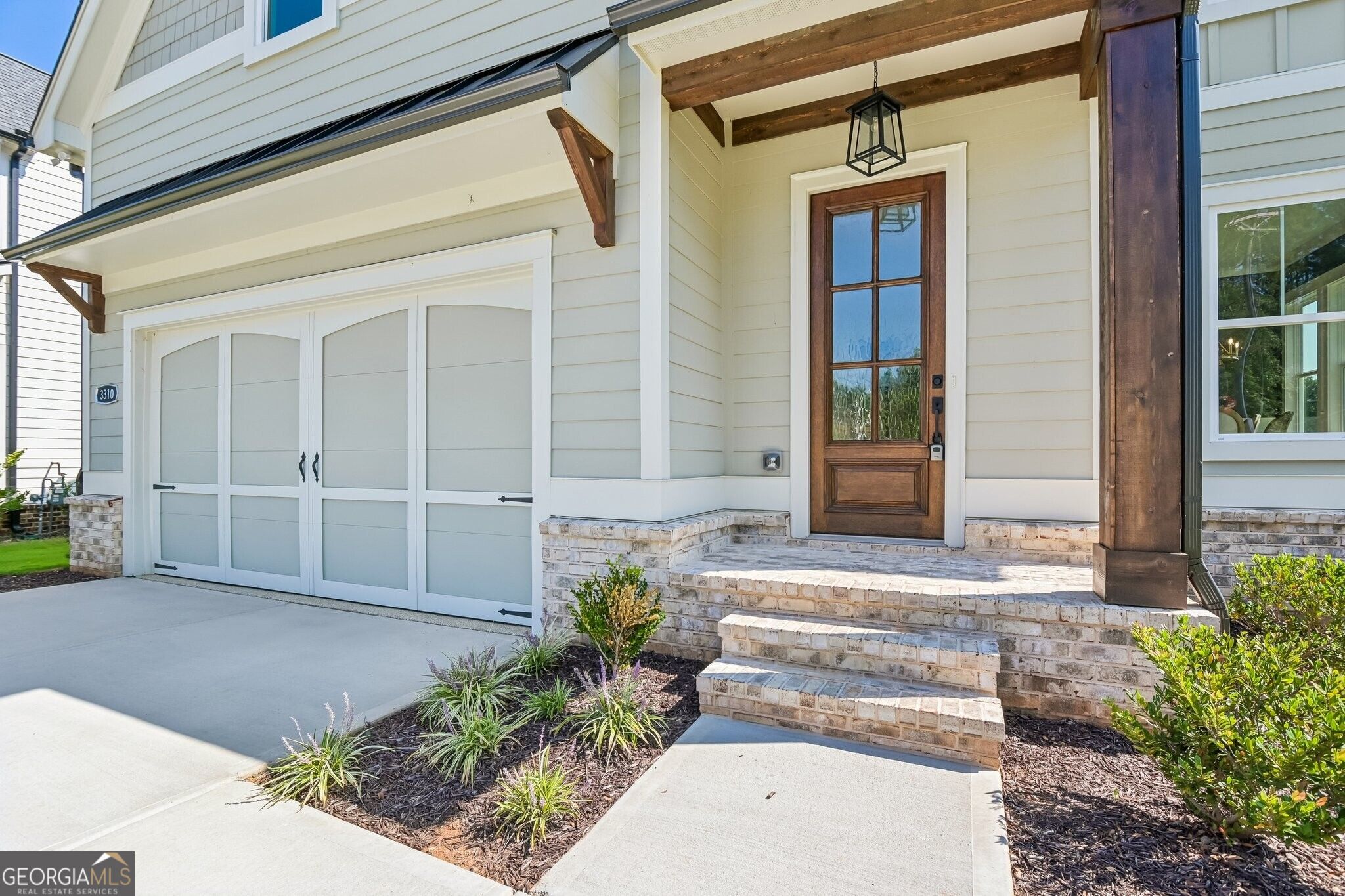 3310 Hillshire DR