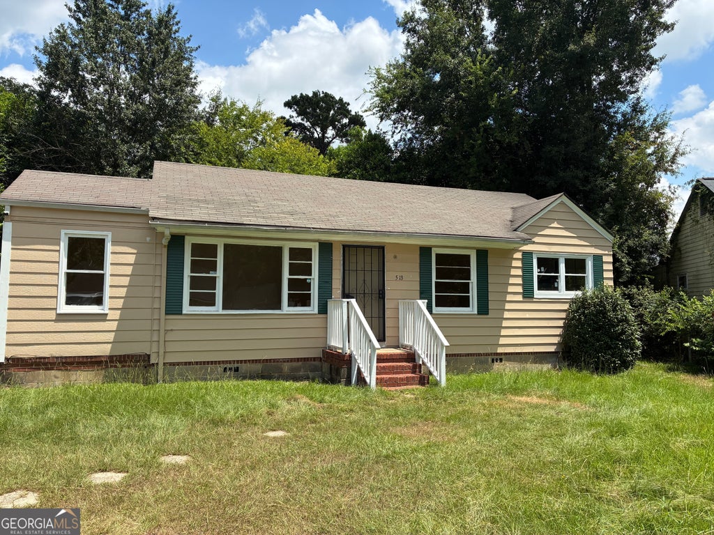 Photo of 513 Lynmore Circle, Macon, GA 31206 (MLS # 10818473)
