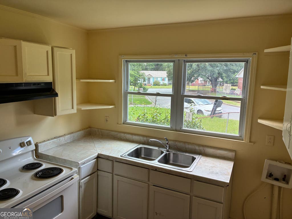 Photo of 513 Lynmore Circle, Macon, GA 31206 (MLS # 10818473)