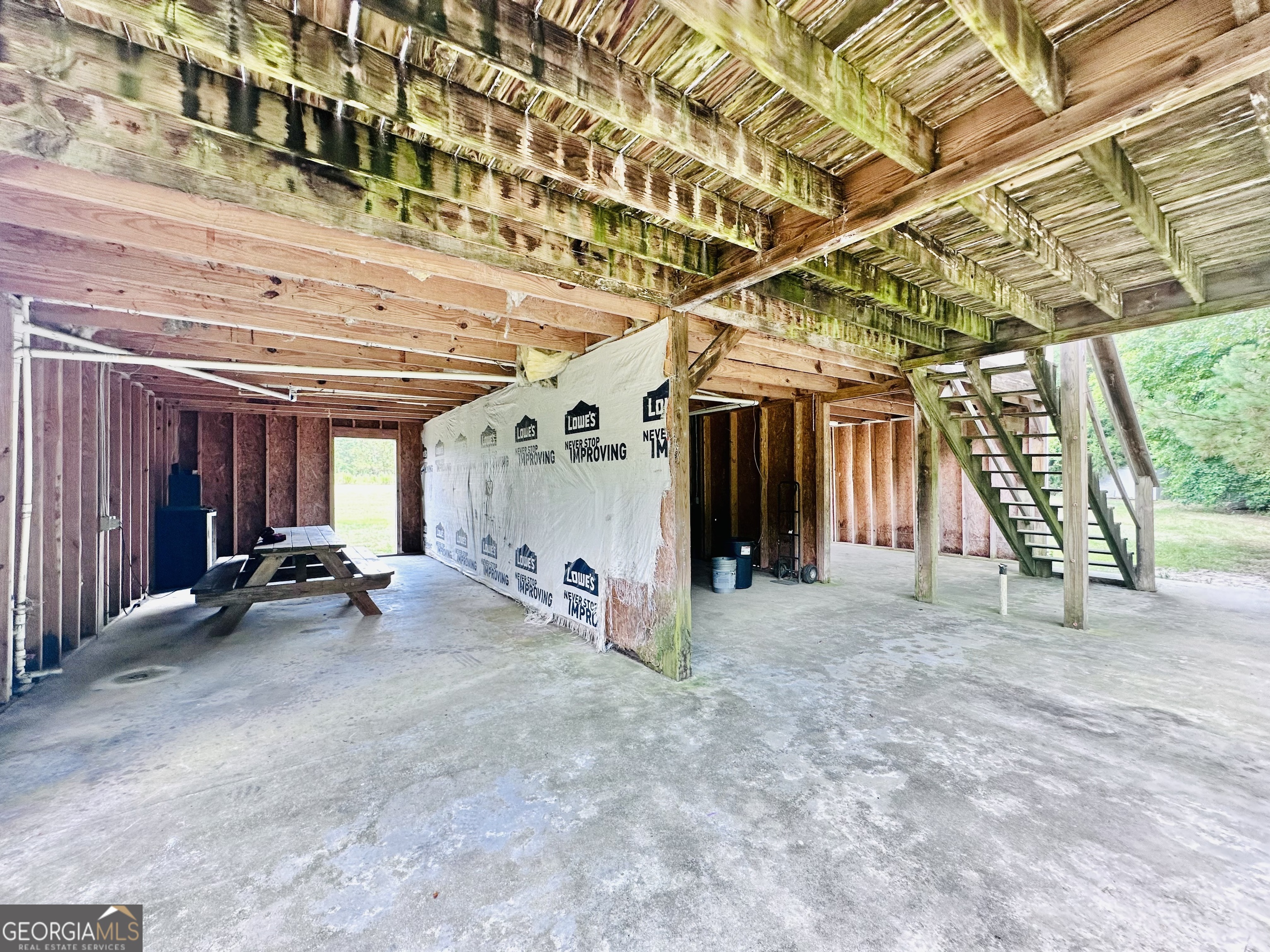 67 N Virginia ST