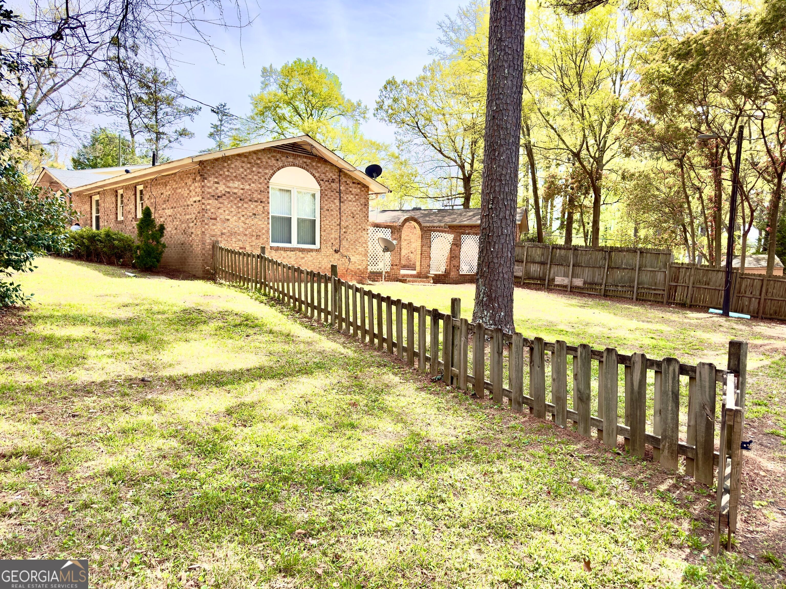 1945 Harts Mill RD NE