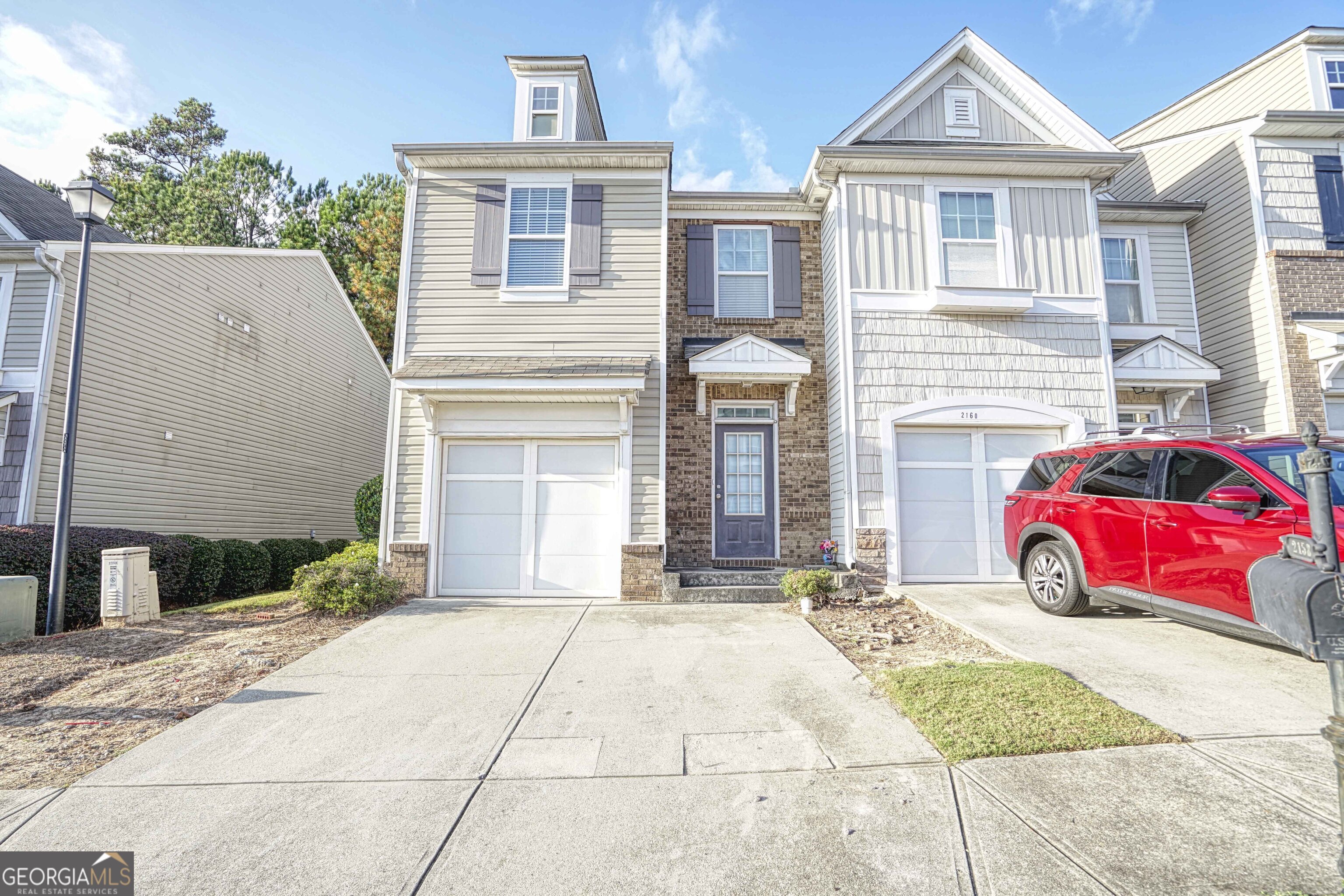 2158 Executive DR