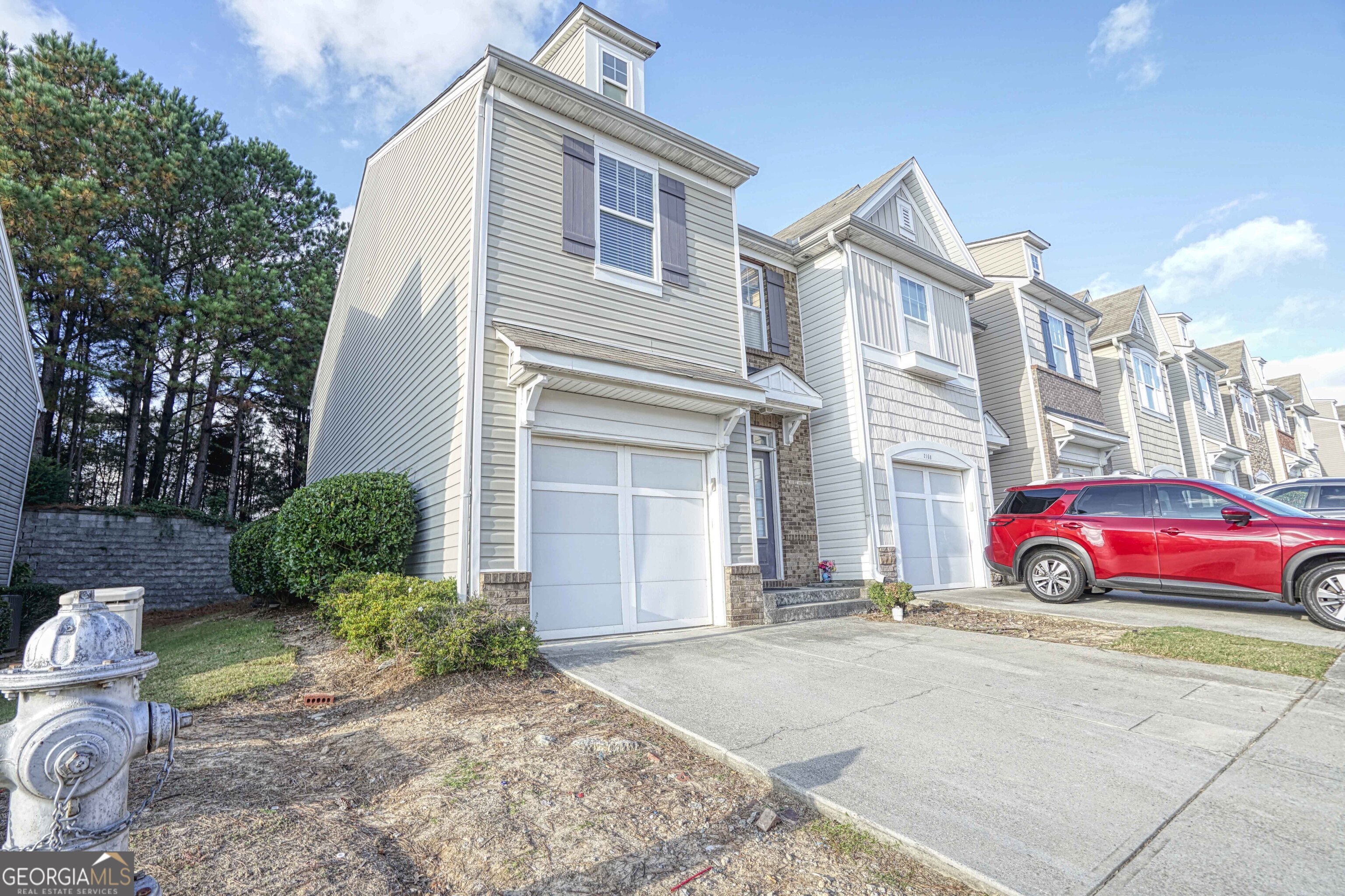 2158 Executive DR