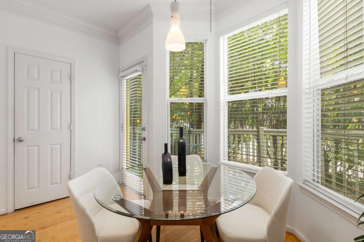 951 Glenwood AVE SE 103