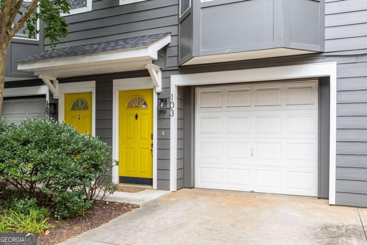 951 Glenwood AVE SE 103