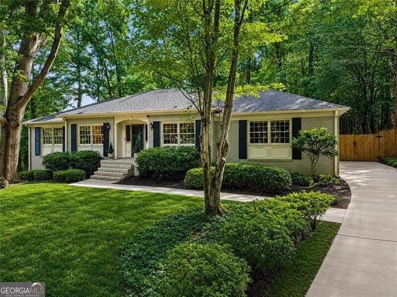 Photo of 2338 Jay Lane SE, Smyrna, GA 30080 (MLS # 10832966)