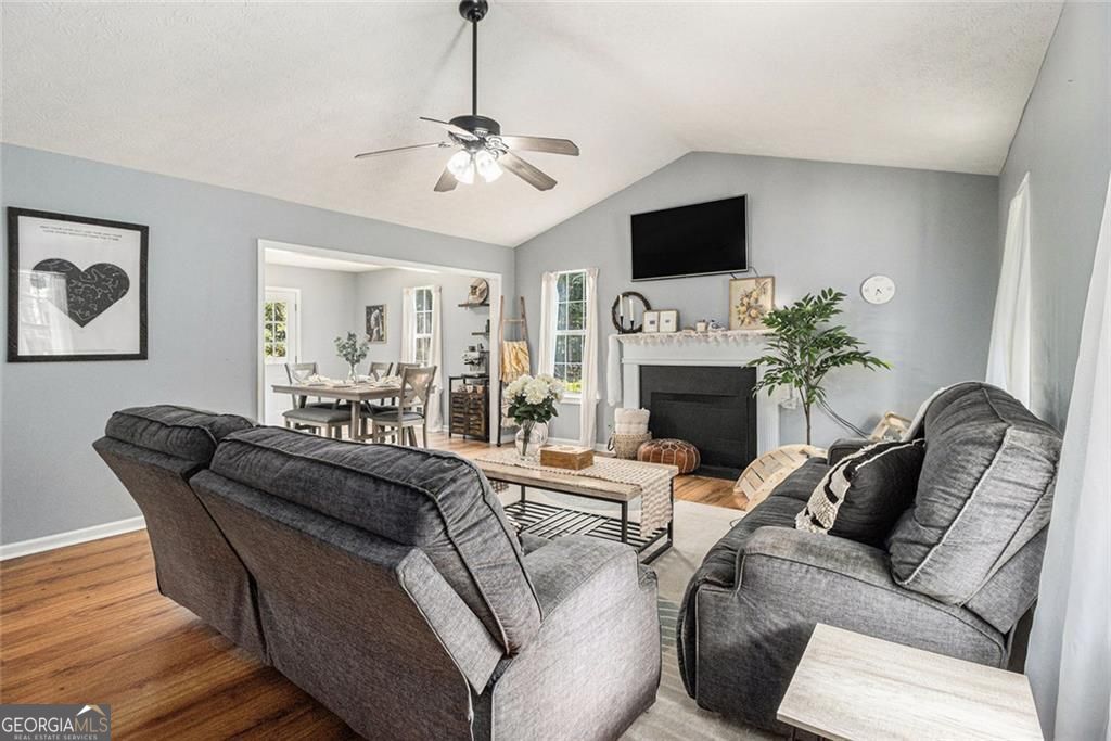 170 Brandon Woods CIR