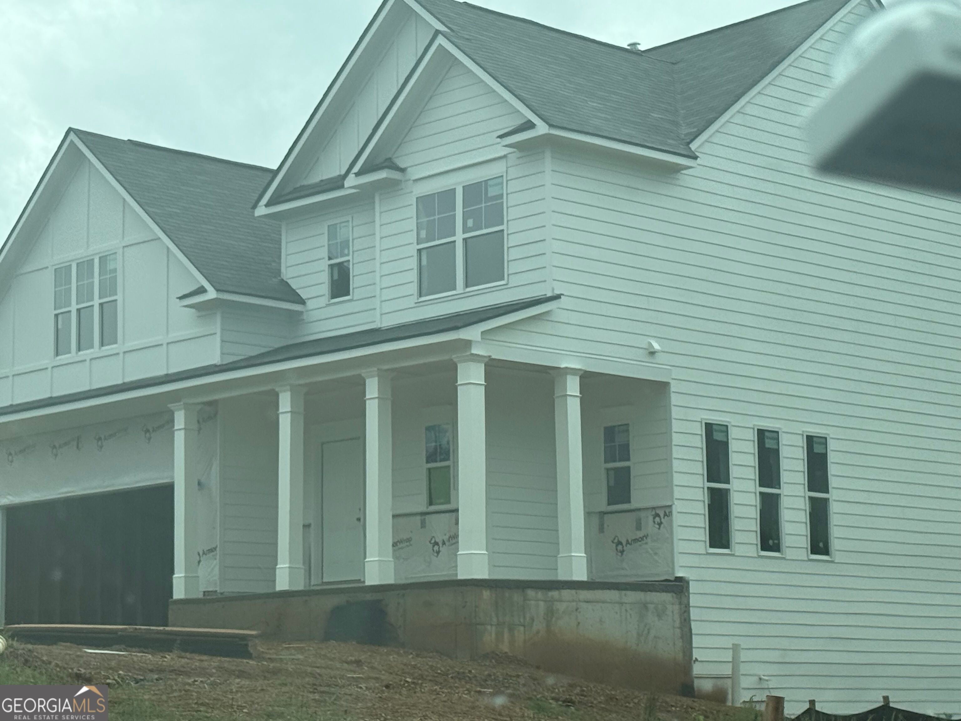 24 Madison LN