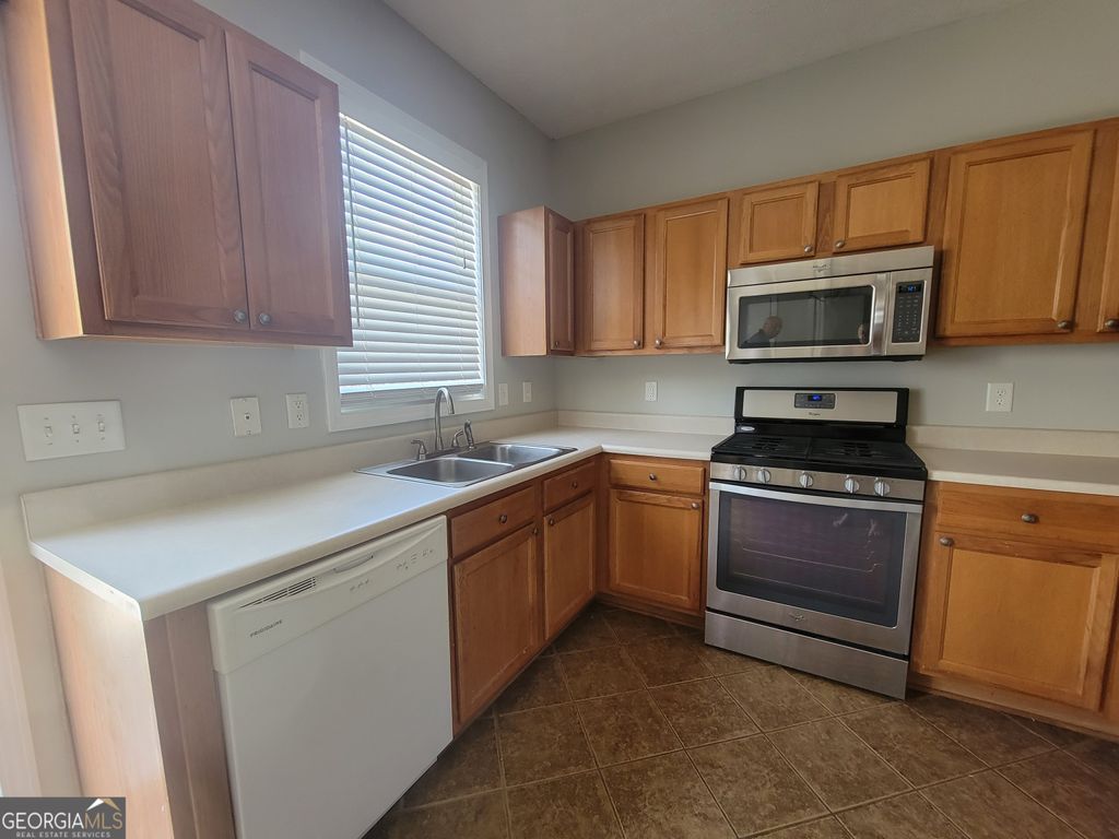 Photo of 3007 Kentmere Drive, Cumming, GA 30040 (MLS # 10700731)