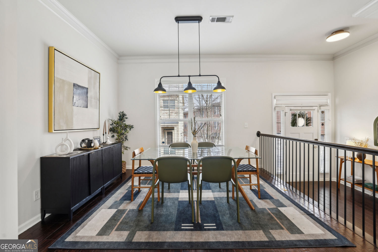 Atlanta, Georgia 30324, United States, 3 Bedrooms Bedrooms, ,4 BathroomsBathrooms,Residential,Active,79092