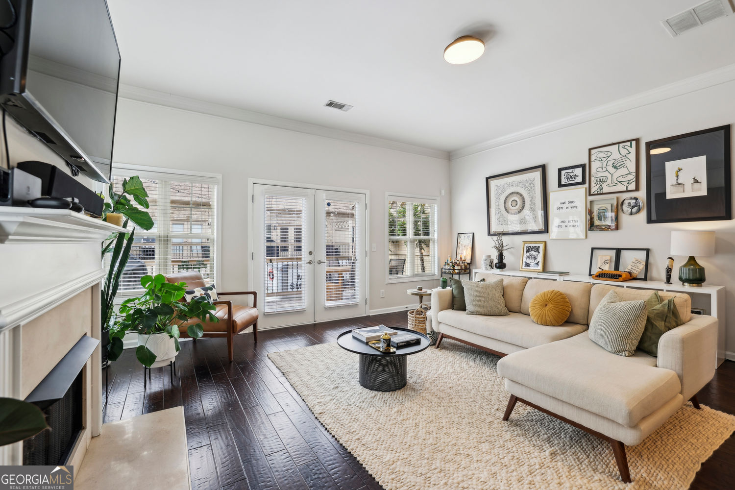 Atlanta, Georgia 30324, United States, 3 Bedrooms Bedrooms, ,4 BathroomsBathrooms,Residential,Active,79092