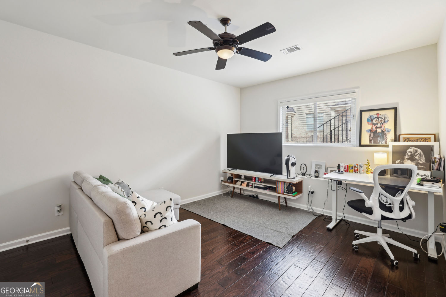 Atlanta, Georgia 30324, United States, 3 Bedrooms Bedrooms, ,4 BathroomsBathrooms,Residential,Active,79092