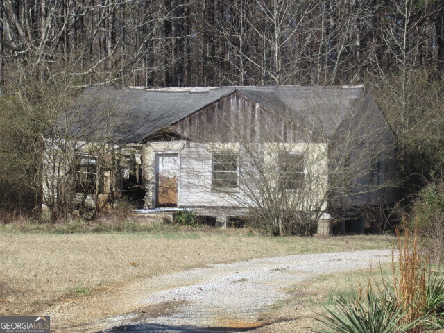 526 Mount Carmel Church RD