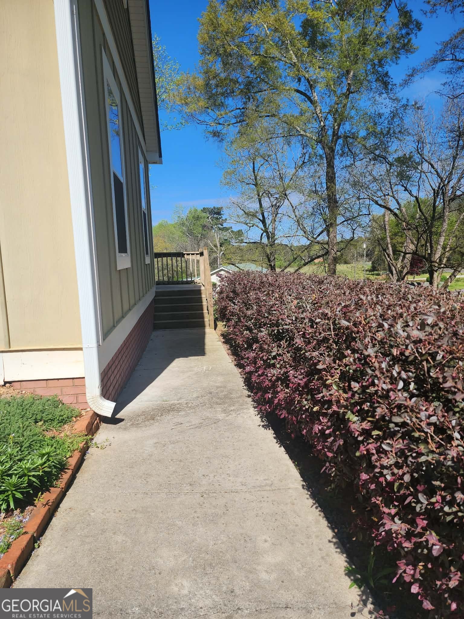 1175 Diamond Hill Colbert RD