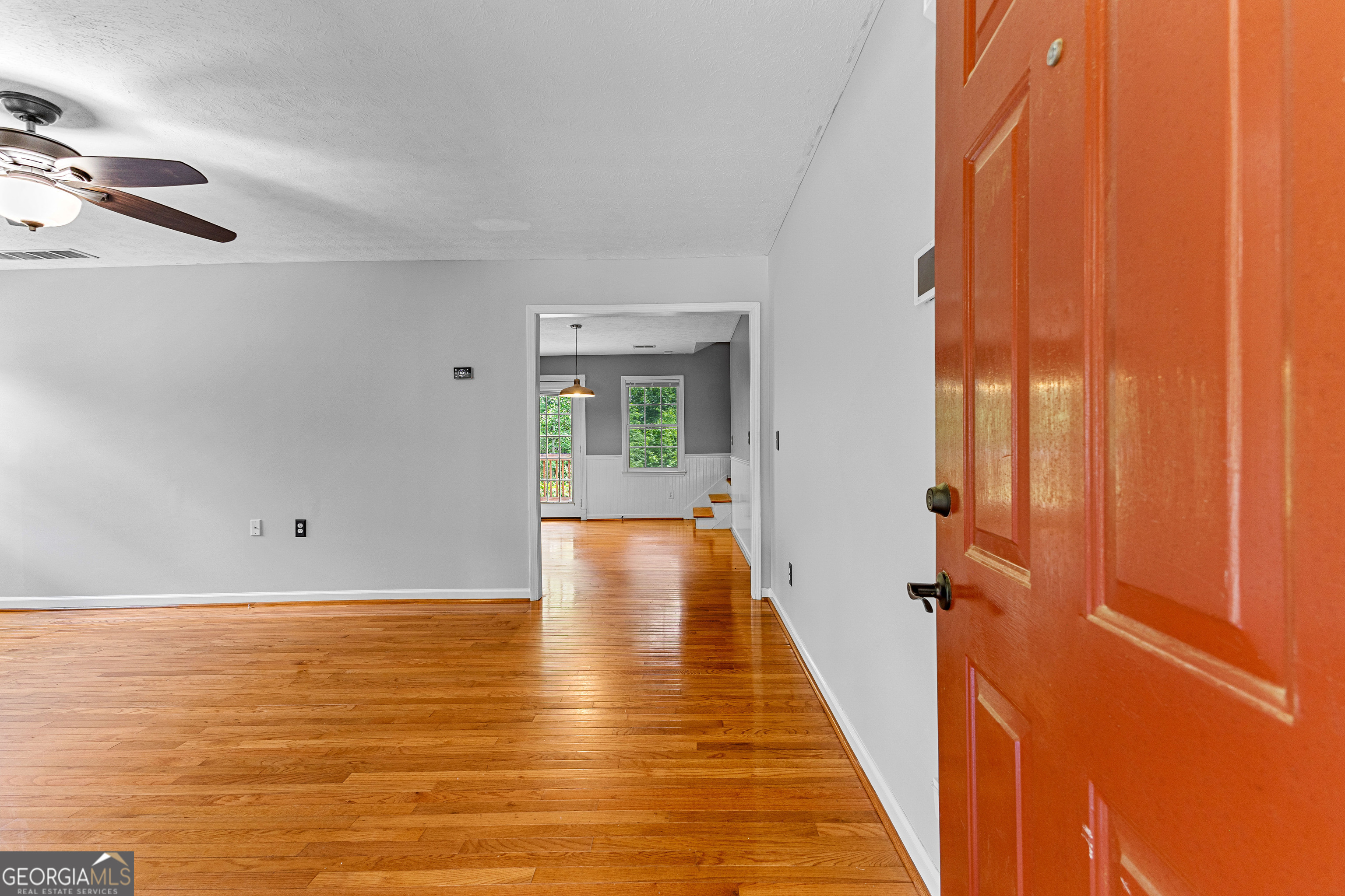 Newnan, Georgia 30263, United States, 5 Bedrooms Bedrooms, ,3 BathroomsBathrooms,Residential,Active,88114