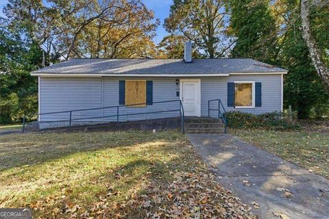Photo of 1356 Campbellton Road SW, Atlanta, GA 30310 (MLS # 10644949)