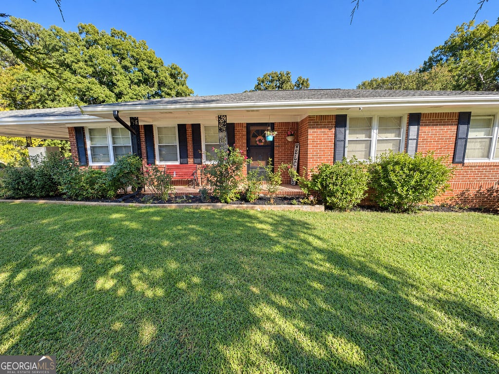 Photo of 4775 Bennett Street, Austell, GA 30106 (MLS # 10880755)