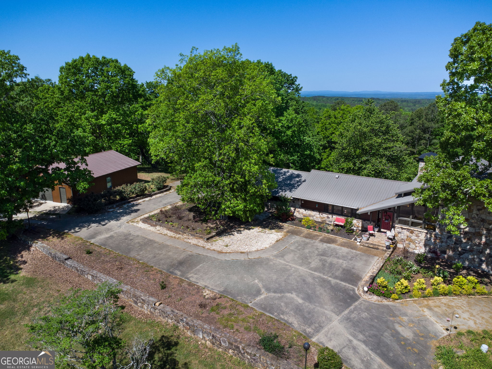 1509 High Point RD