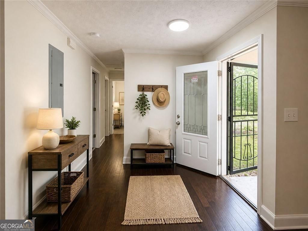 1149 Isa DR SE