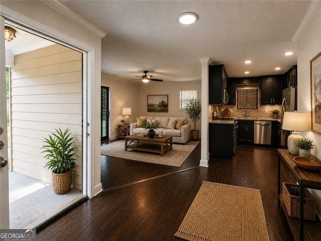 1149 Isa DR SE