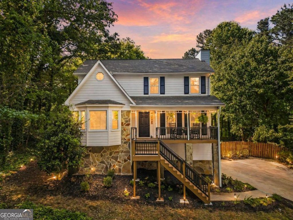 Photo of 1665 Doefield Street, Canton, GA 30115 (MLS # 10739885)