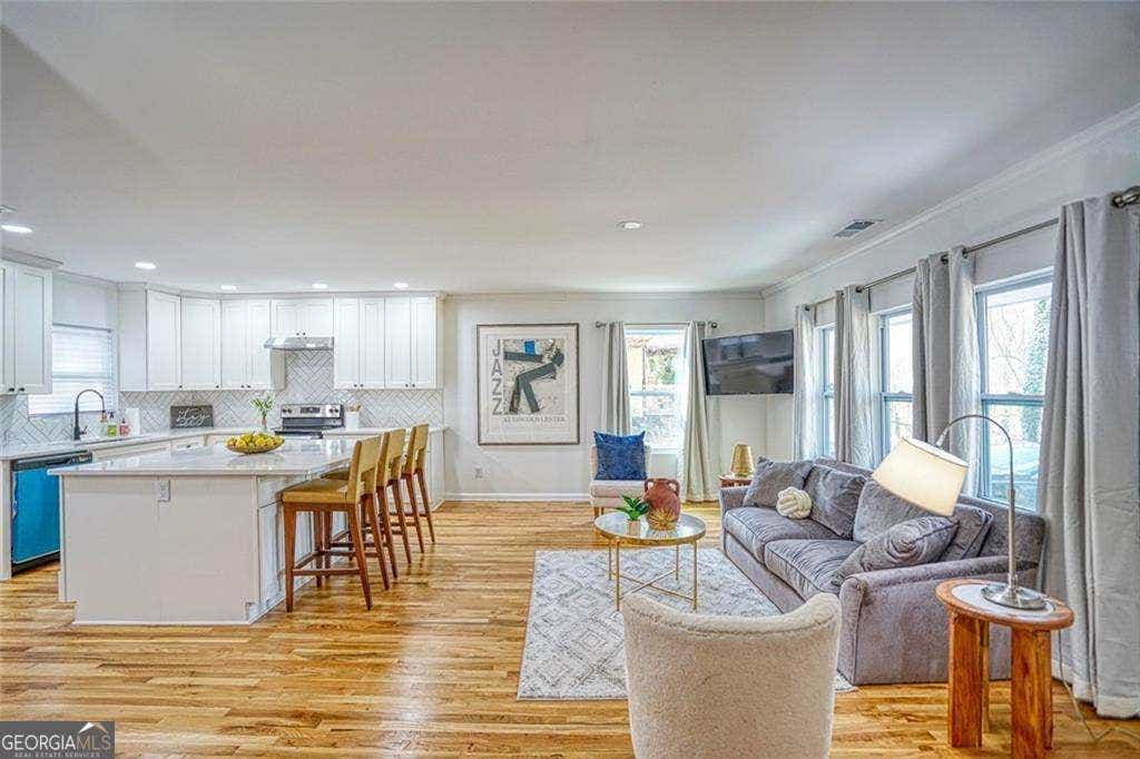 Photo of 2230 Beecher Circle SW, Atlanta, GA 30311 (MLS # 10826018)