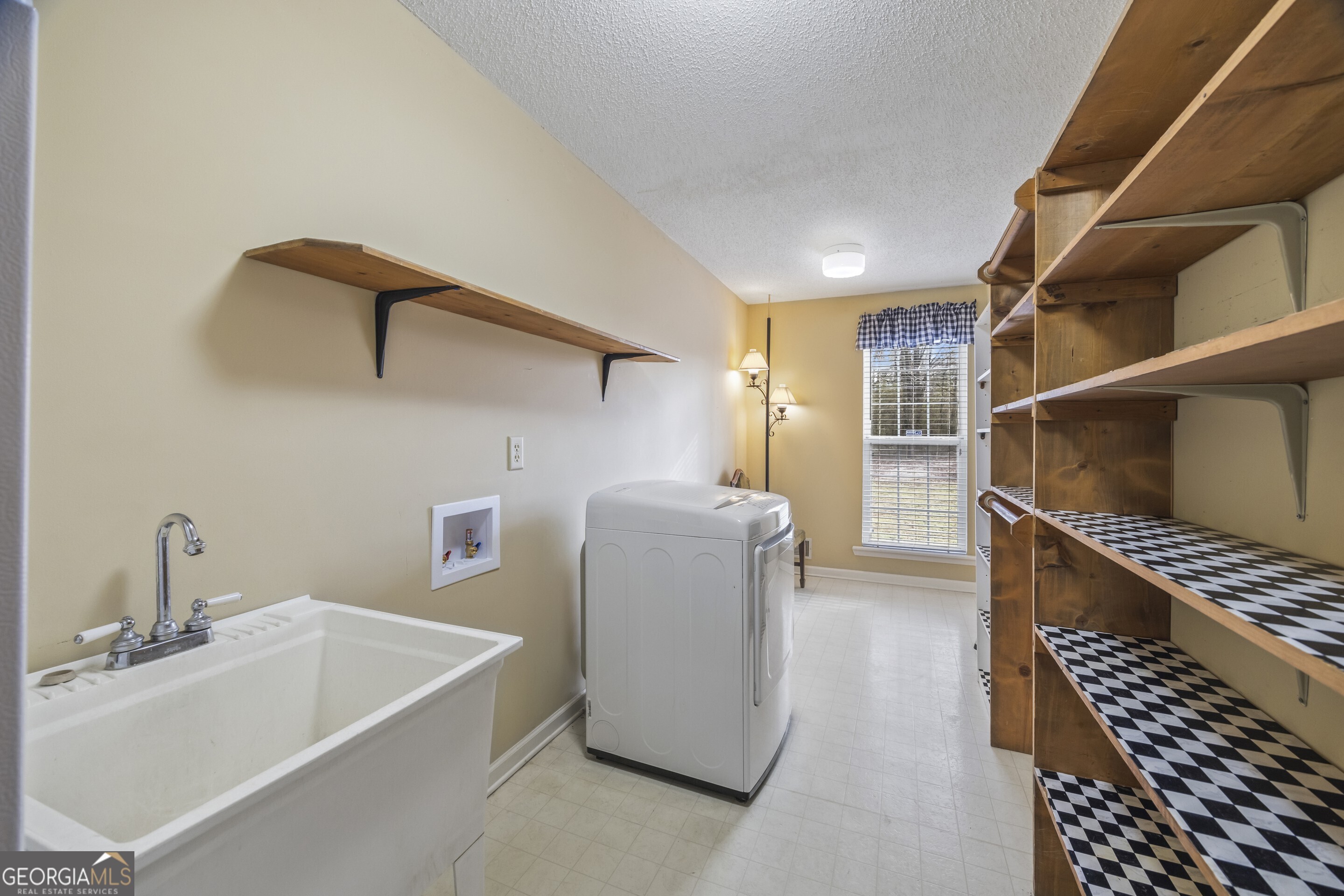 Martin, Georgia 30557, United States, 3 Bedrooms Bedrooms, ,3 BathroomsBathrooms,Residential,Active,96876