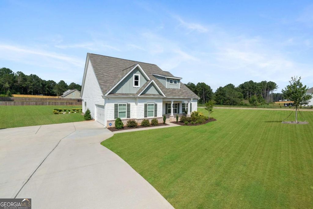 Photo of 1074 Pine View Trail, Monroe, GA 30656 (MLS # 10690813)