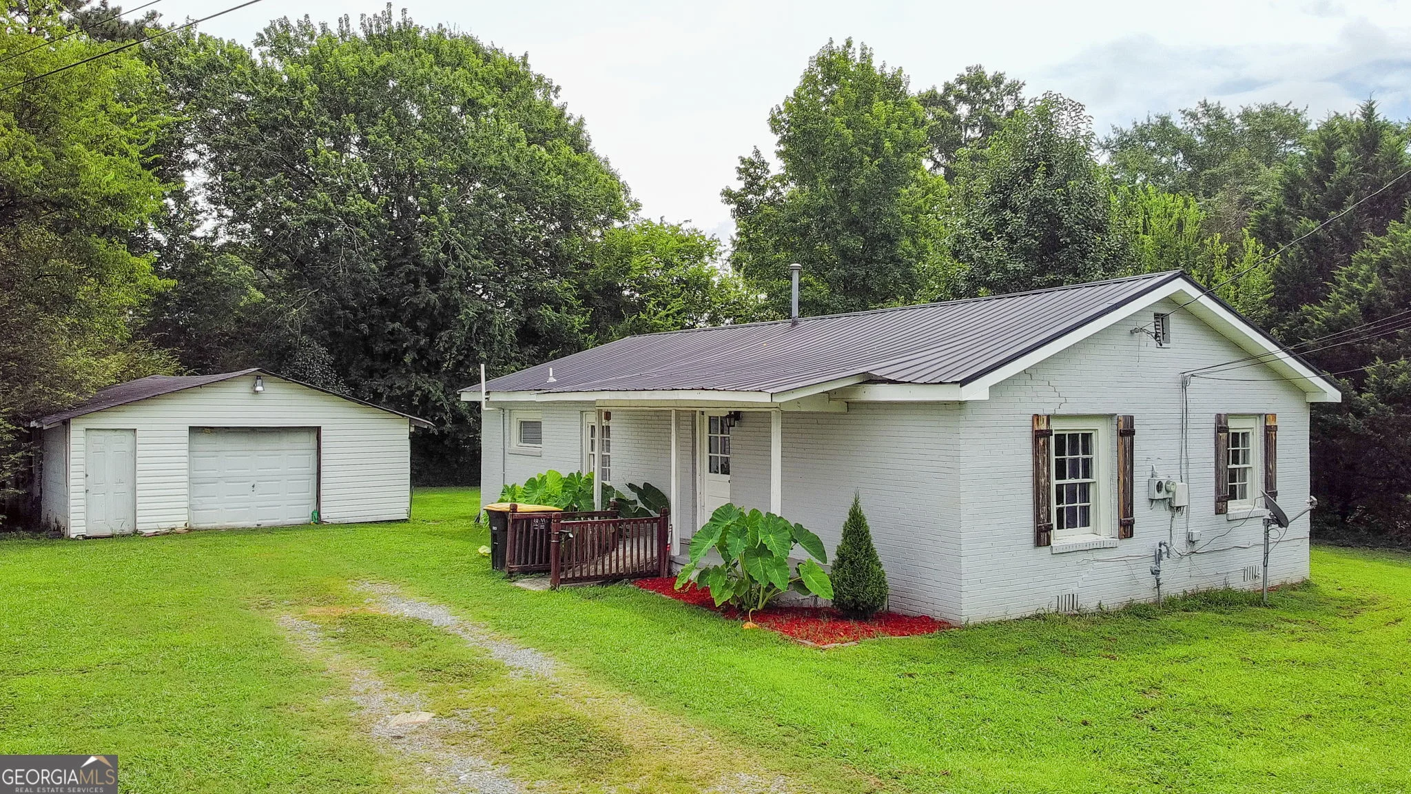 10 Betty K Avenue SW