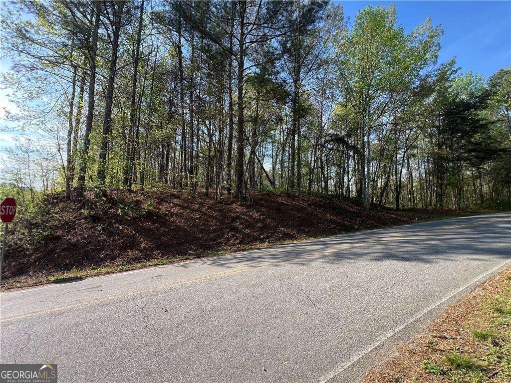 6425 Anderson Lake RD