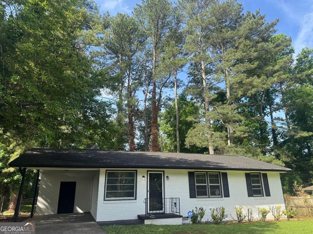 Photo of 1569 Rock Cut Road, Conley, GA 30288 (MLS # 10780376)