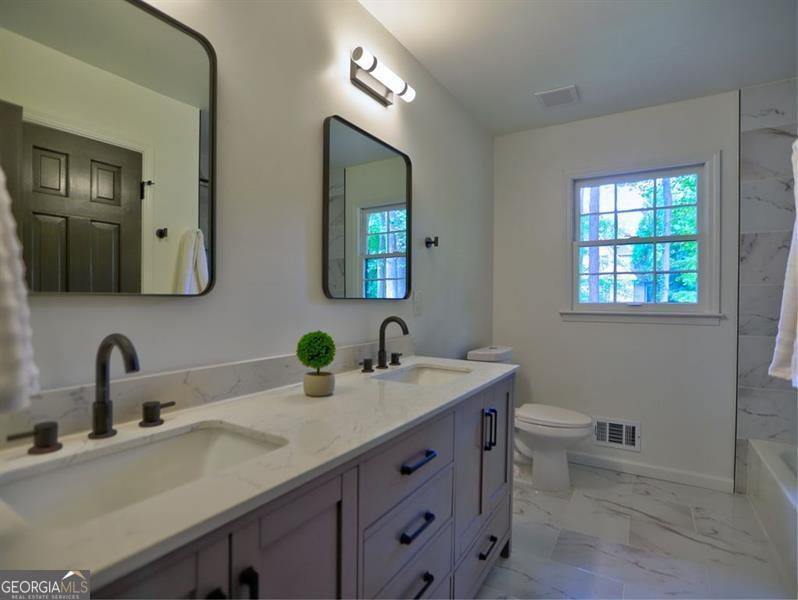Harvest Manor - Residential