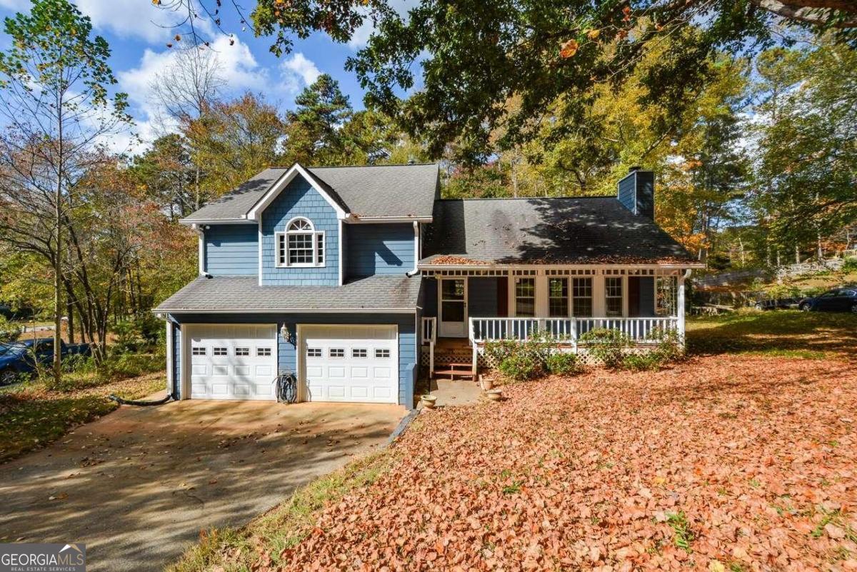 Photo 1 of 61 — 571 Picketts RDG, Acworth, GA 30101