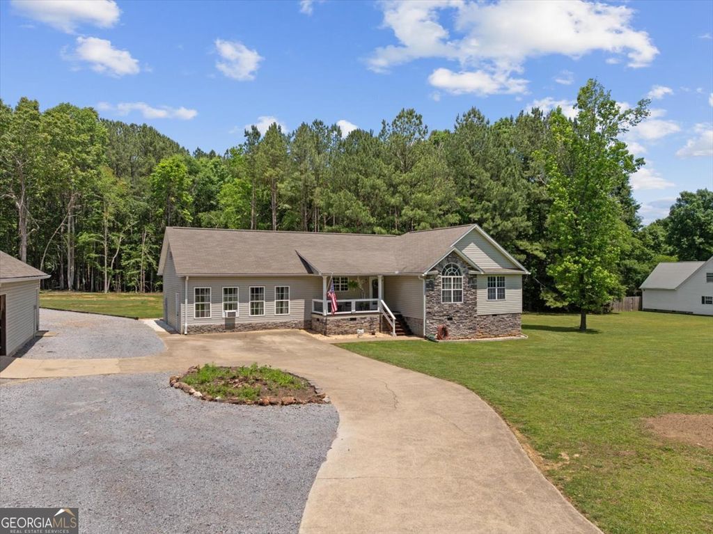 Photo of 90 Sunset Drive, Summerville, GA 30747 (MLS # 10763336)