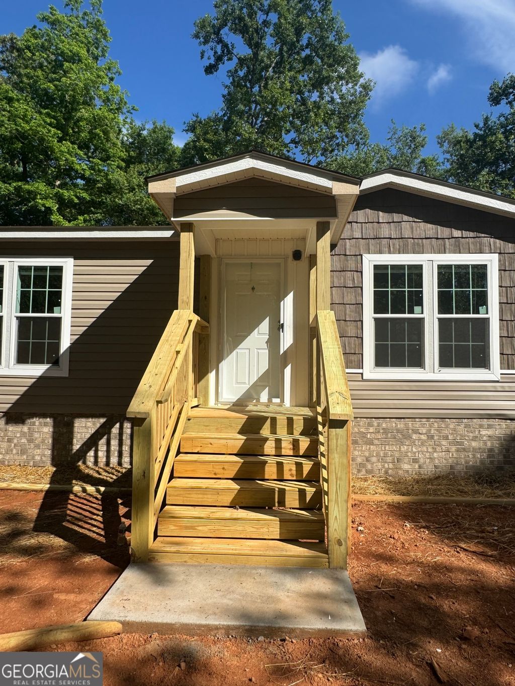 Photo of 1078 Garner Road, Cornelia, GA 30531 (MLS # 10753559)