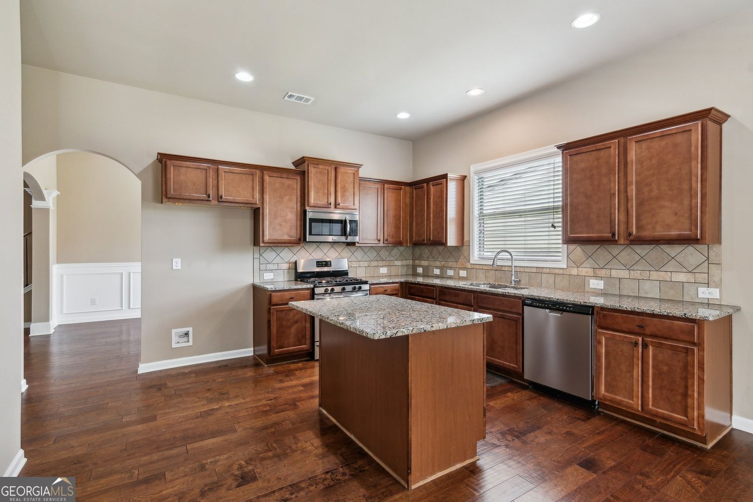 Cumming, Georgia 30028, United States, 4 Bedrooms Bedrooms, ,2 BathroomsBathrooms,Residential,Active,227720