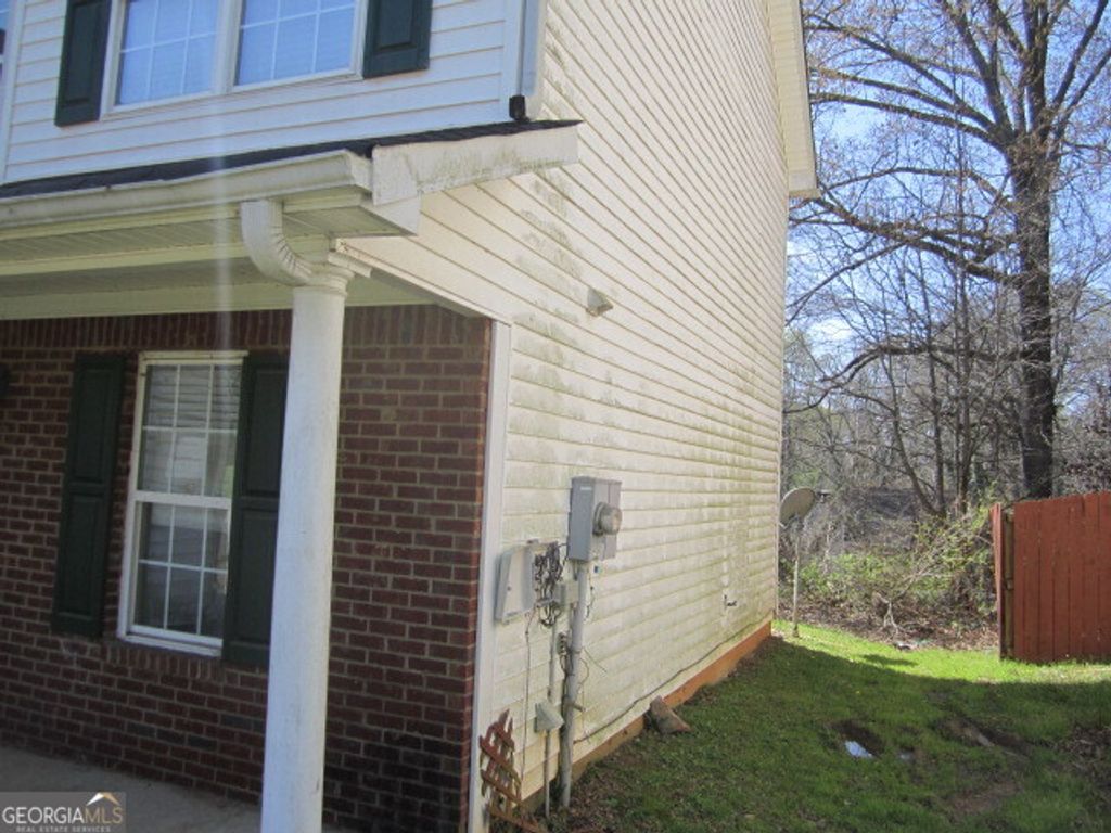 Photo of 513 Luke Court, Jonesboro, GA 30238 (MLS # 10714071)