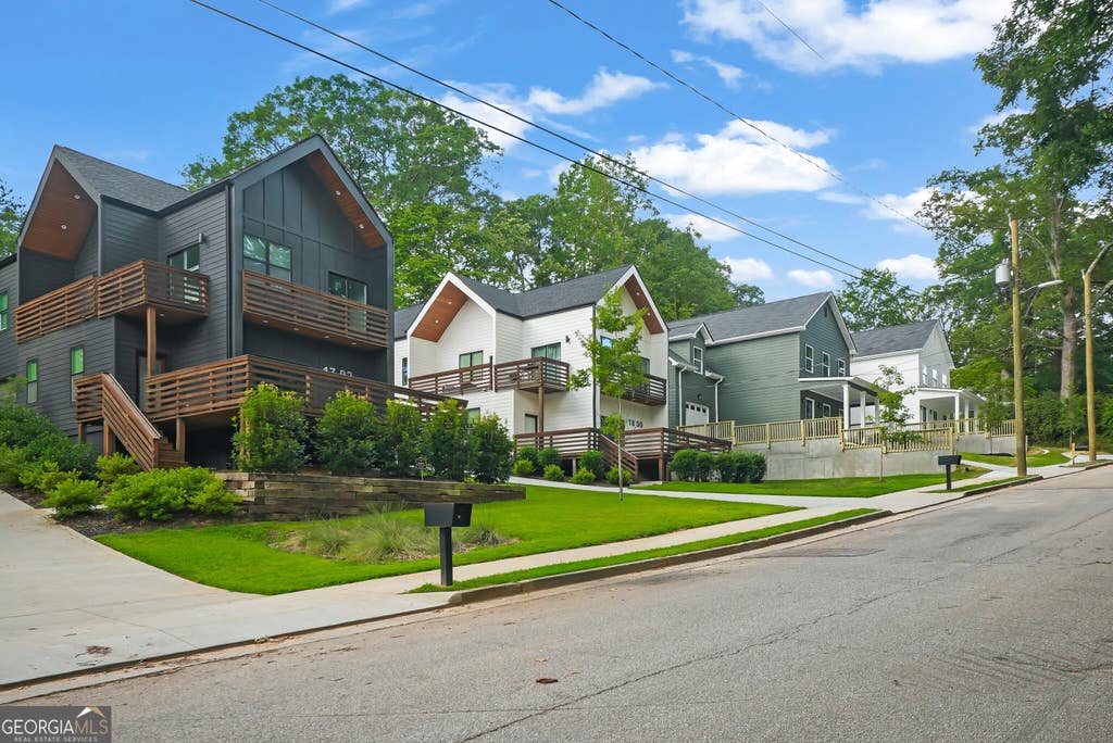 Photo of 1808 Charles Place NW, Atlanta, GA 30318 (MLS # 10796270)