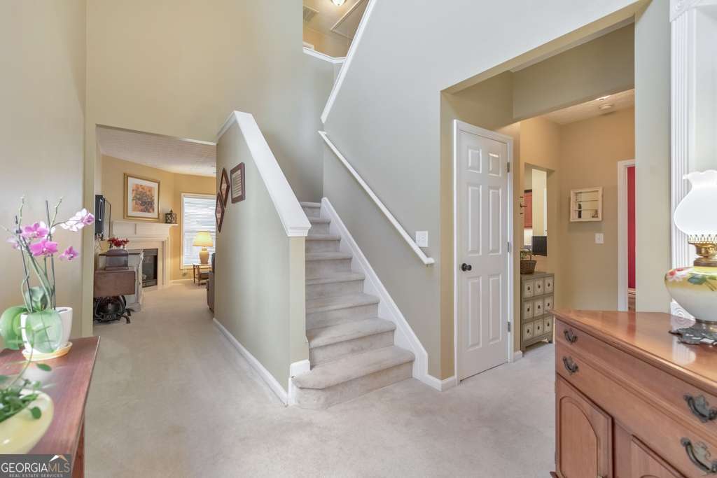 305 Barberry PL