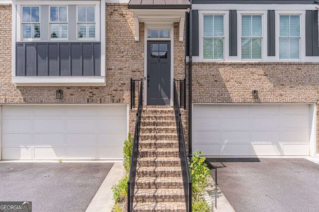 370 Thrasher ST 5