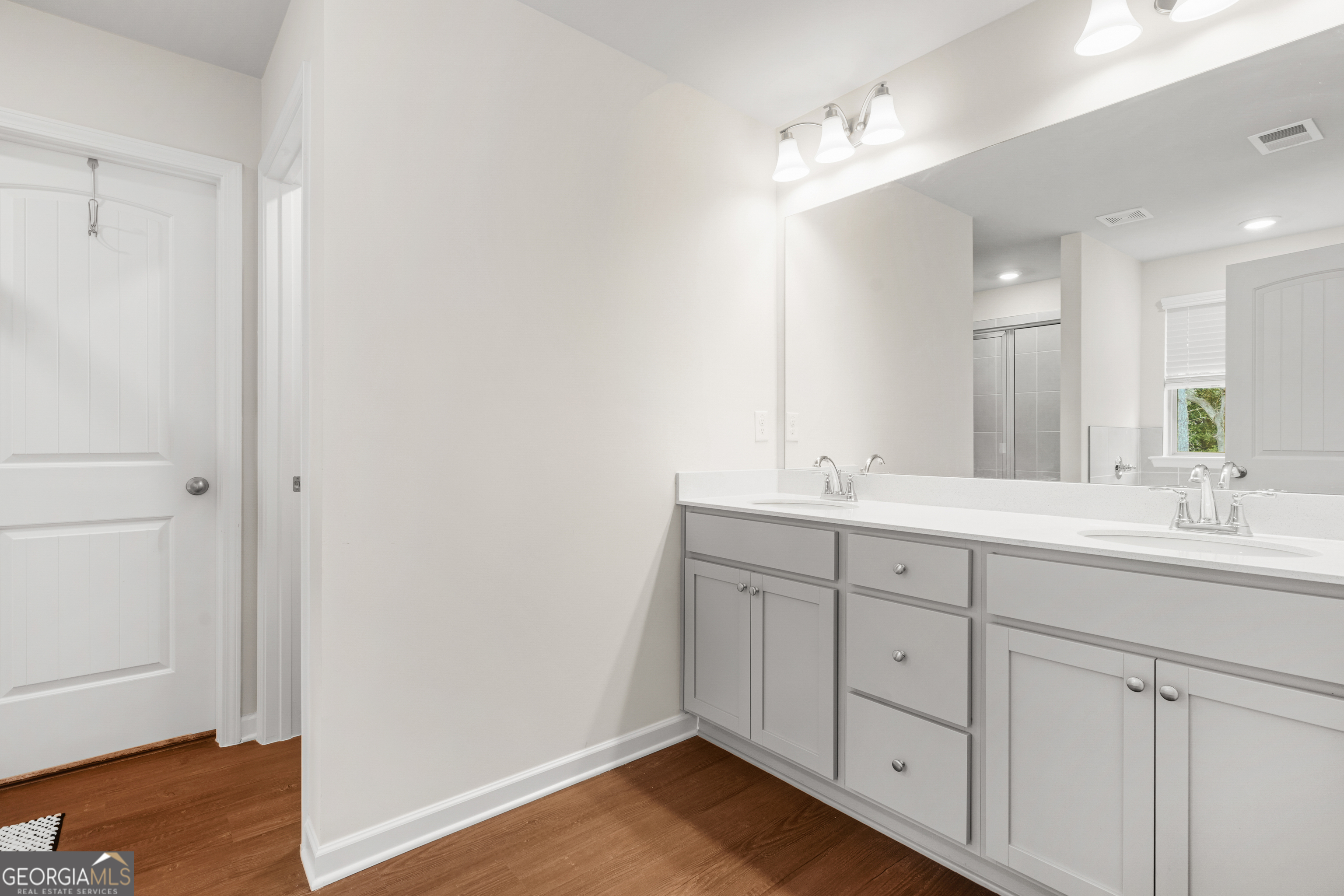 Fayetteville, Georgia 30214, United States, 4 Bedrooms Bedrooms, ,3 BathroomsBathrooms,Residential,Active,91570