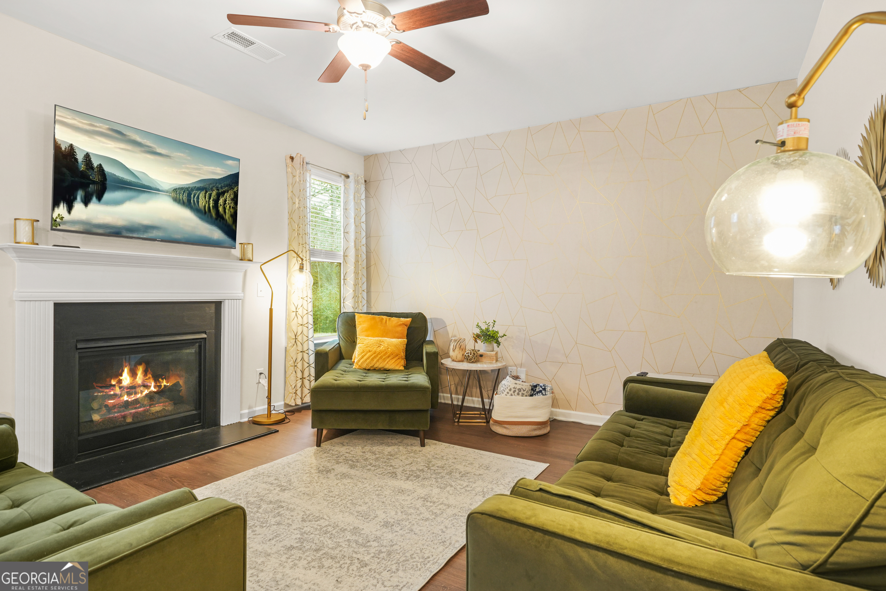 Fayetteville, Georgia 30214, United States, 4 Bedrooms Bedrooms, ,3 BathroomsBathrooms,Residential,Active,91570