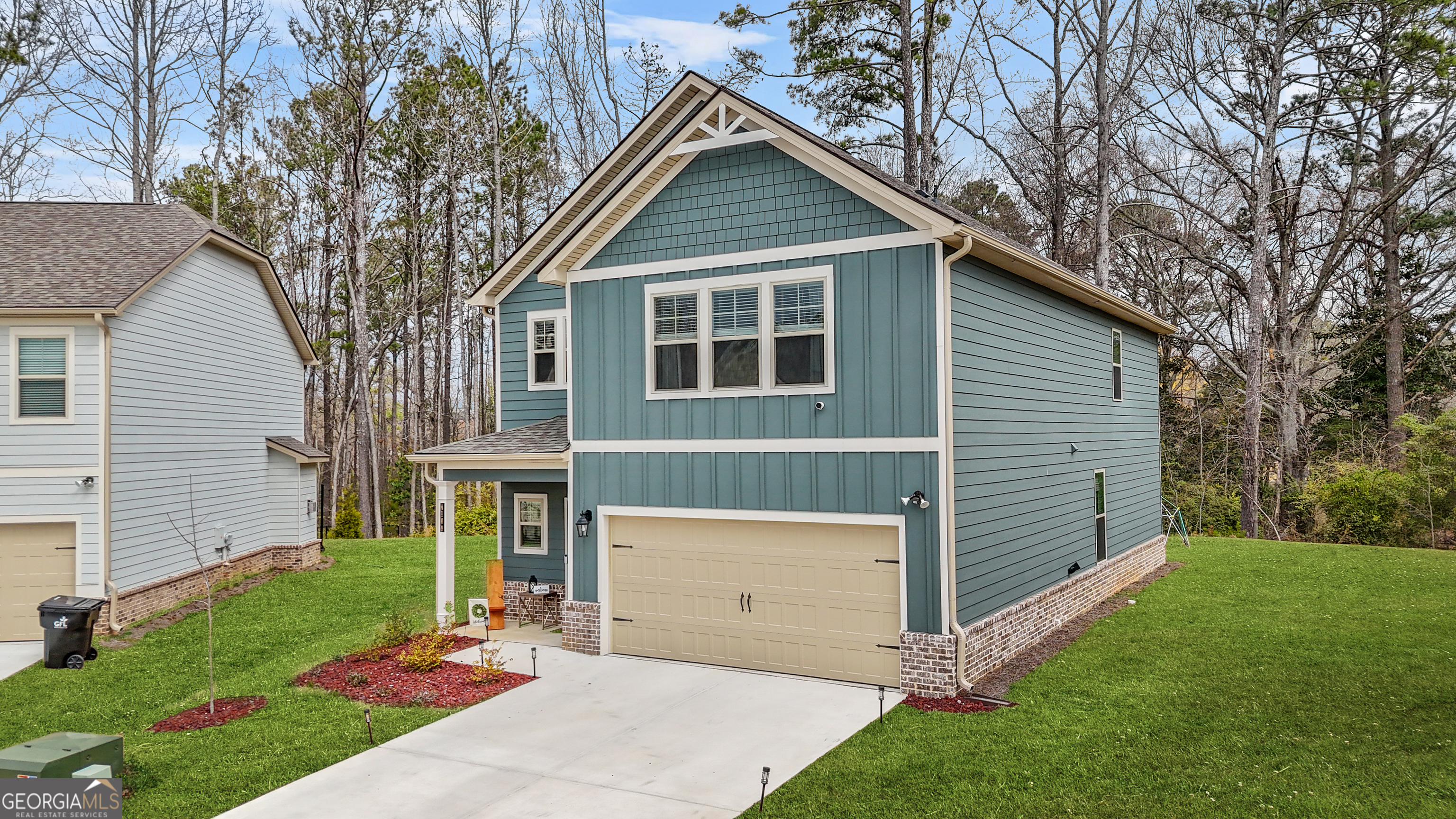 Fayetteville, Georgia 30214, United States, 4 Bedrooms Bedrooms, ,3 BathroomsBathrooms,Residential,Active,91570