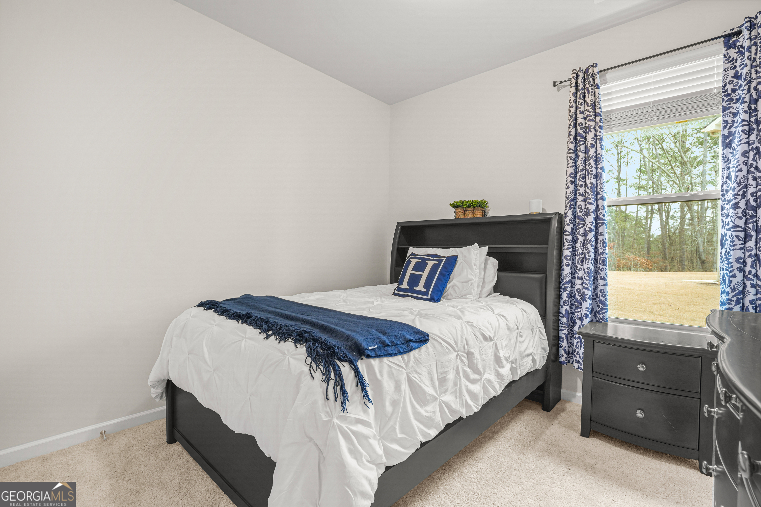 Fayetteville, Georgia 30214, United States, 4 Bedrooms Bedrooms, ,3 BathroomsBathrooms,Residential,Active,91570